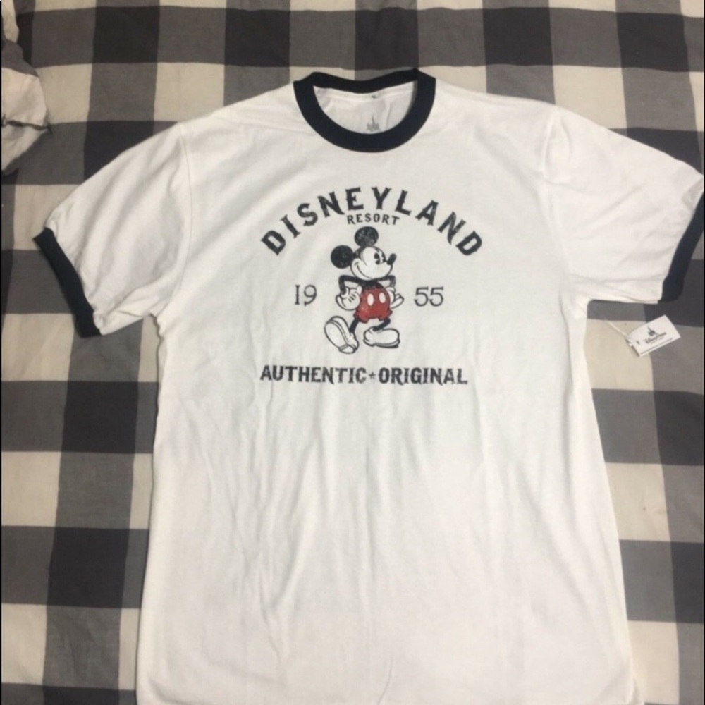 Disney Mickey shirt. Unisex sz M. Vintage style